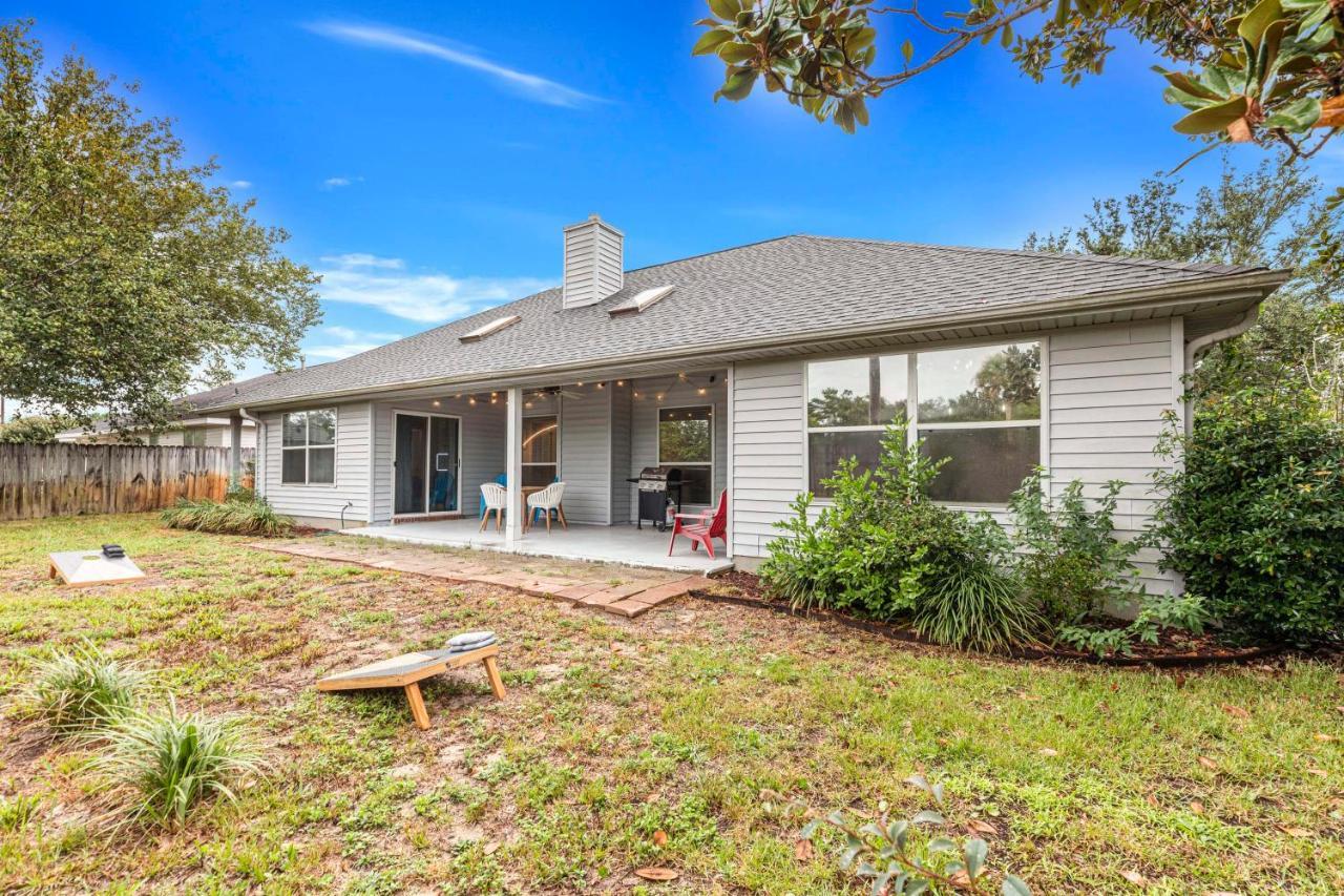 Breeze - Family Retreat With Waterfront Access & Game Room Navarre Exterior foto